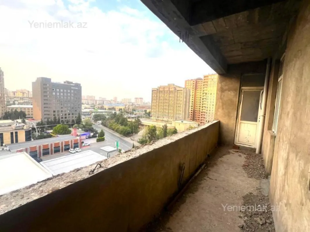 Satılır 3 otaqlı yeni tikili 190 m²