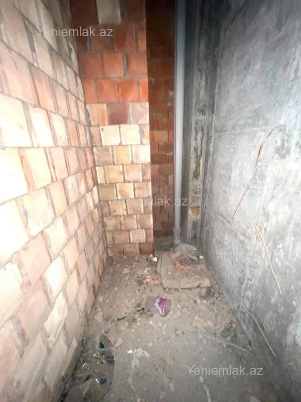 Satılır 3 otaqlı yeni tikili 190 m²