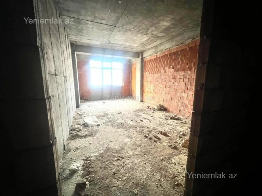 Satılır 3 otaqlı yeni tikili 190 m²