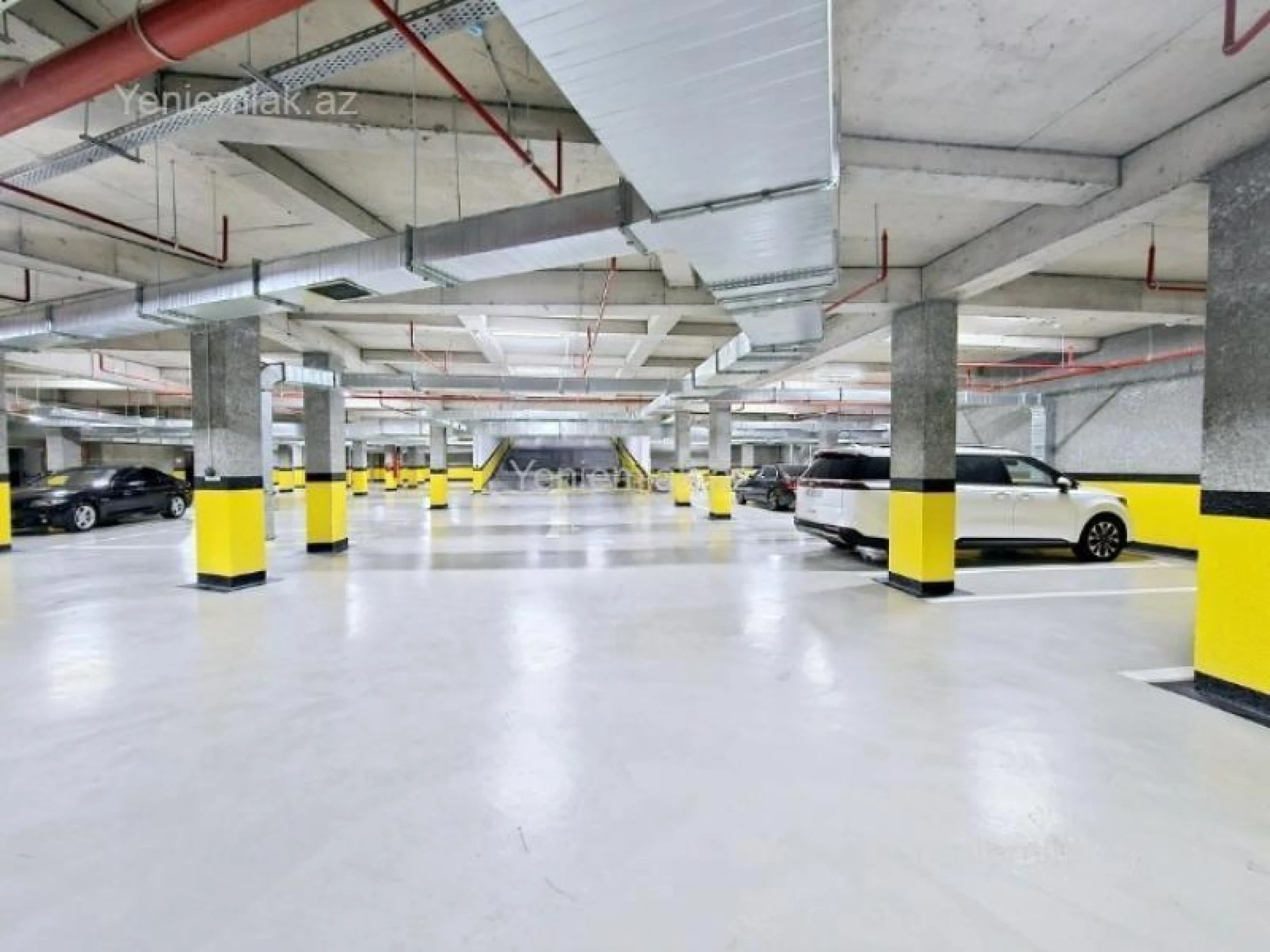 Satılır 3 otaqlı yeni tikili 150 m²