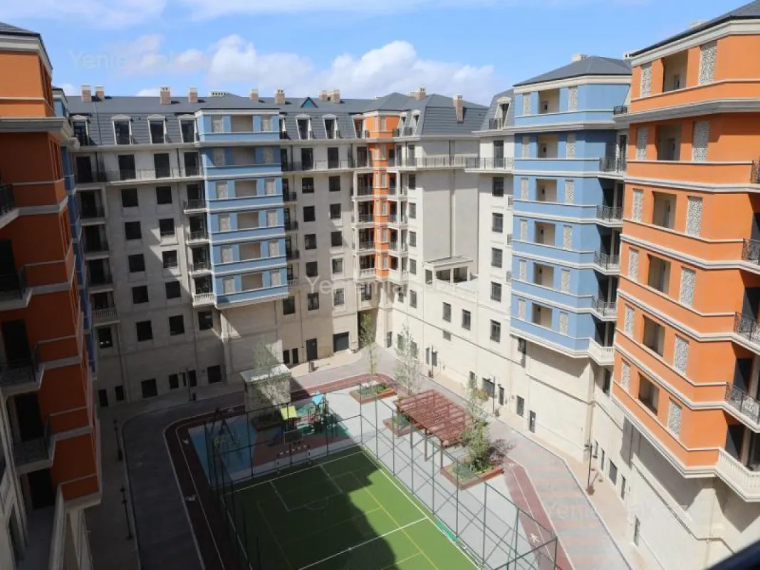Satılır 3 otaqlı yeni tikili 150 m²