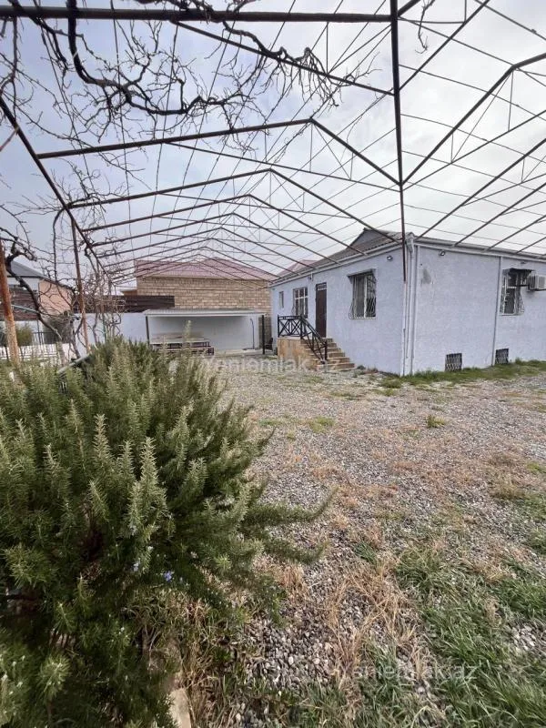 Satılır 5 otaqlı həyət evi 120 m²