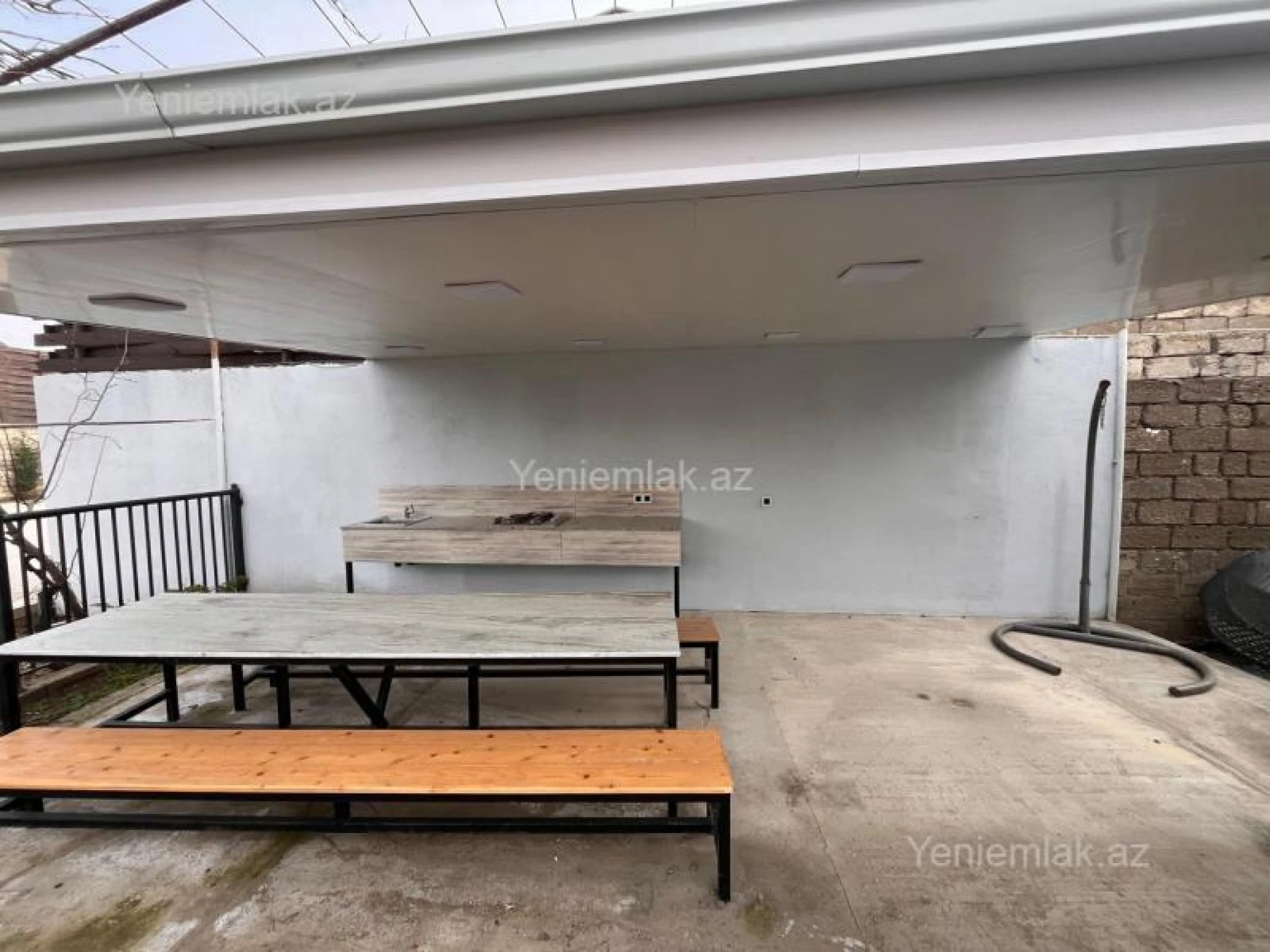 Satılır 5 otaqlı həyət evi 120 m²