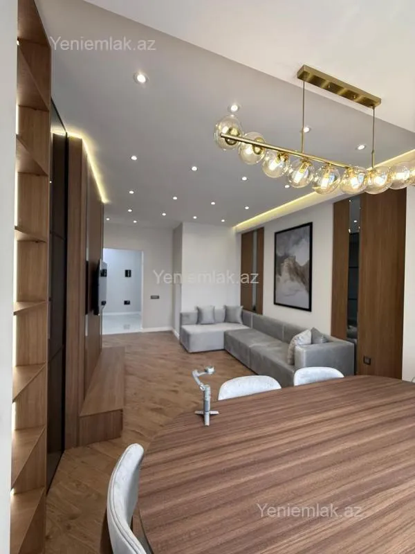 Satılır 3 otaqlı yeni tikili 118 m²