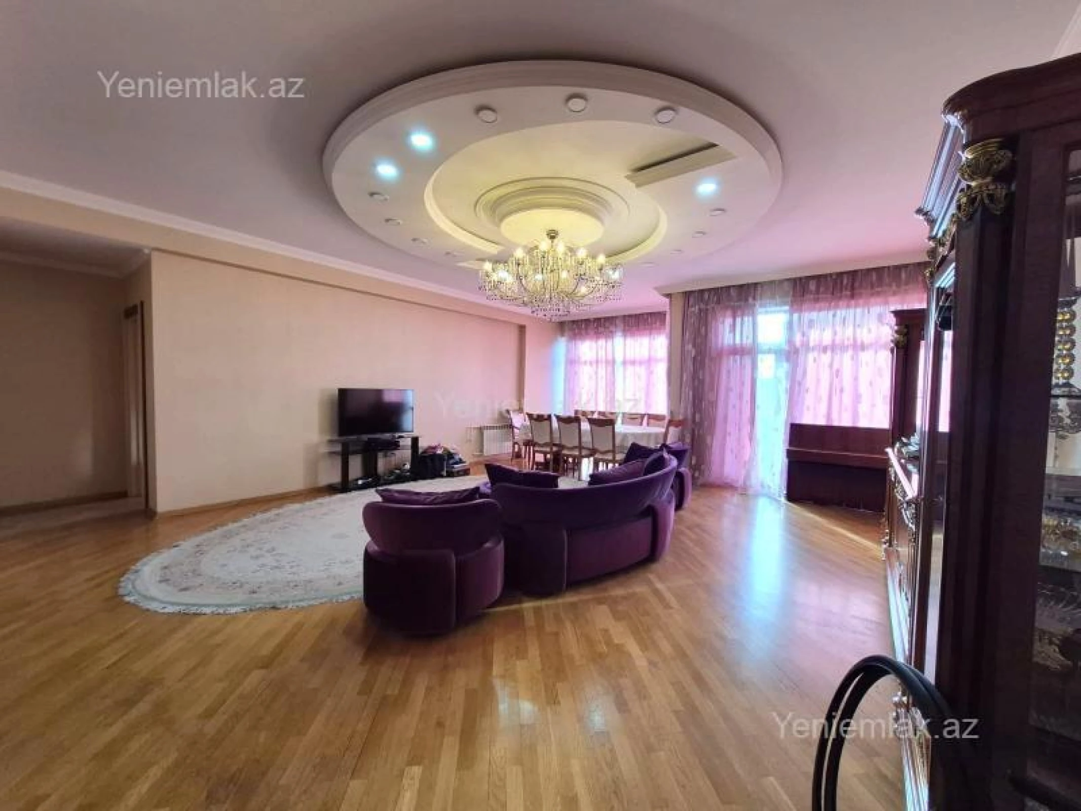 Satılır 3 otaqlı yeni tikili 145 m²