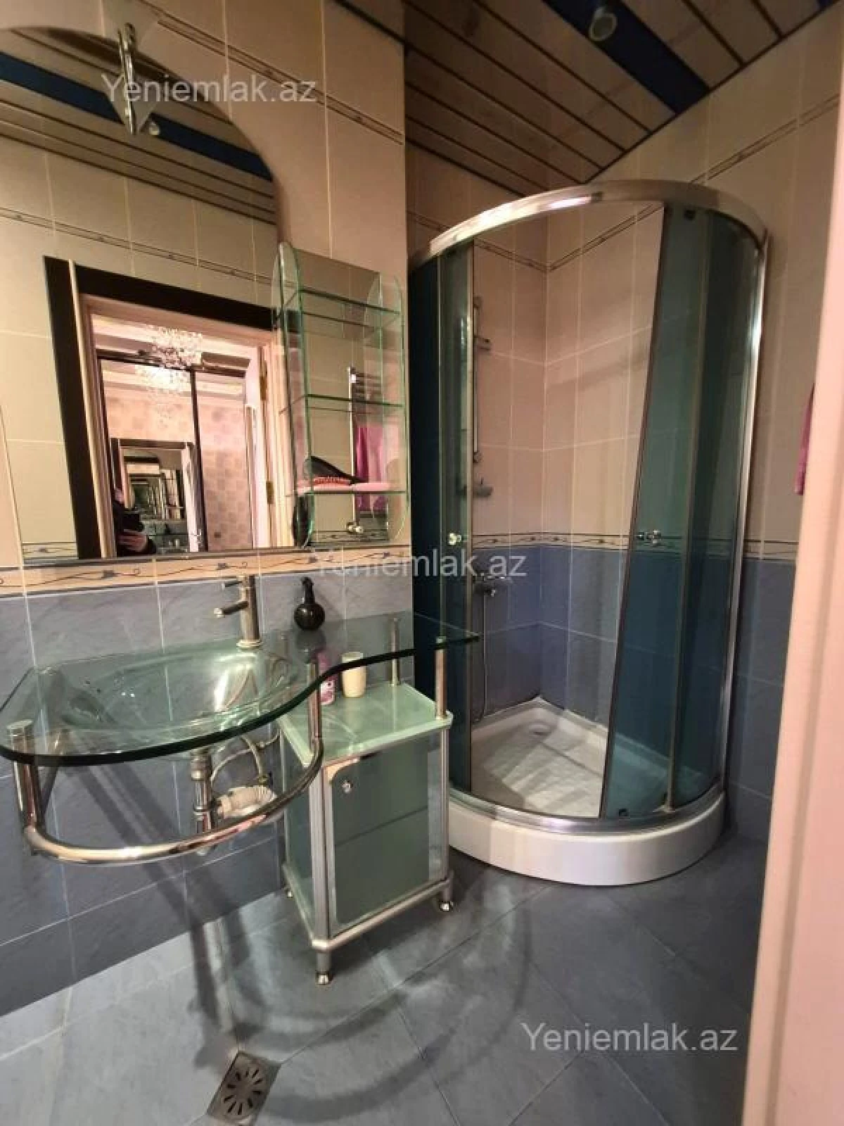 Satılır 3 otaqlı yeni tikili 145 m²