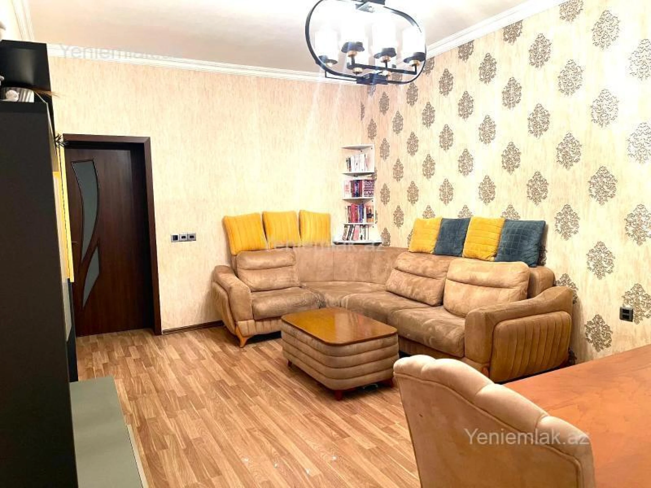Satılır 2 otaqlı yeni tikili 65 m²