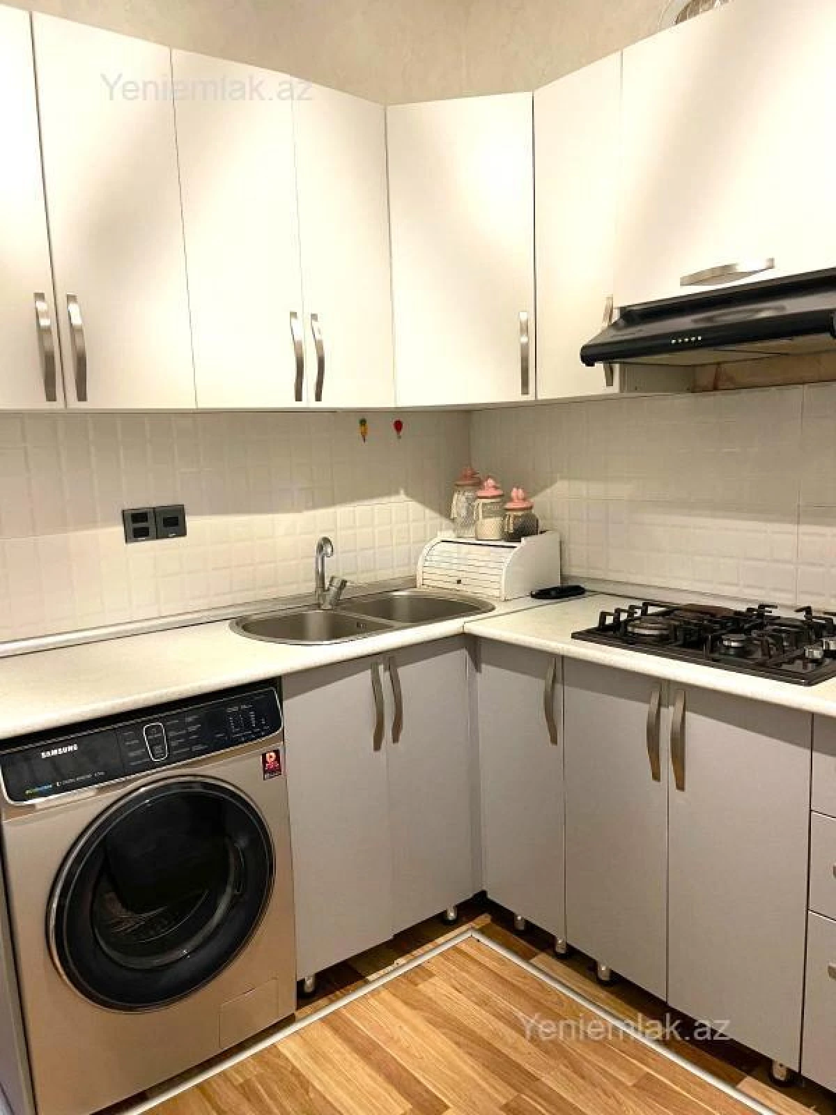 Satılır 2 otaqlı yeni tikili 65 m²