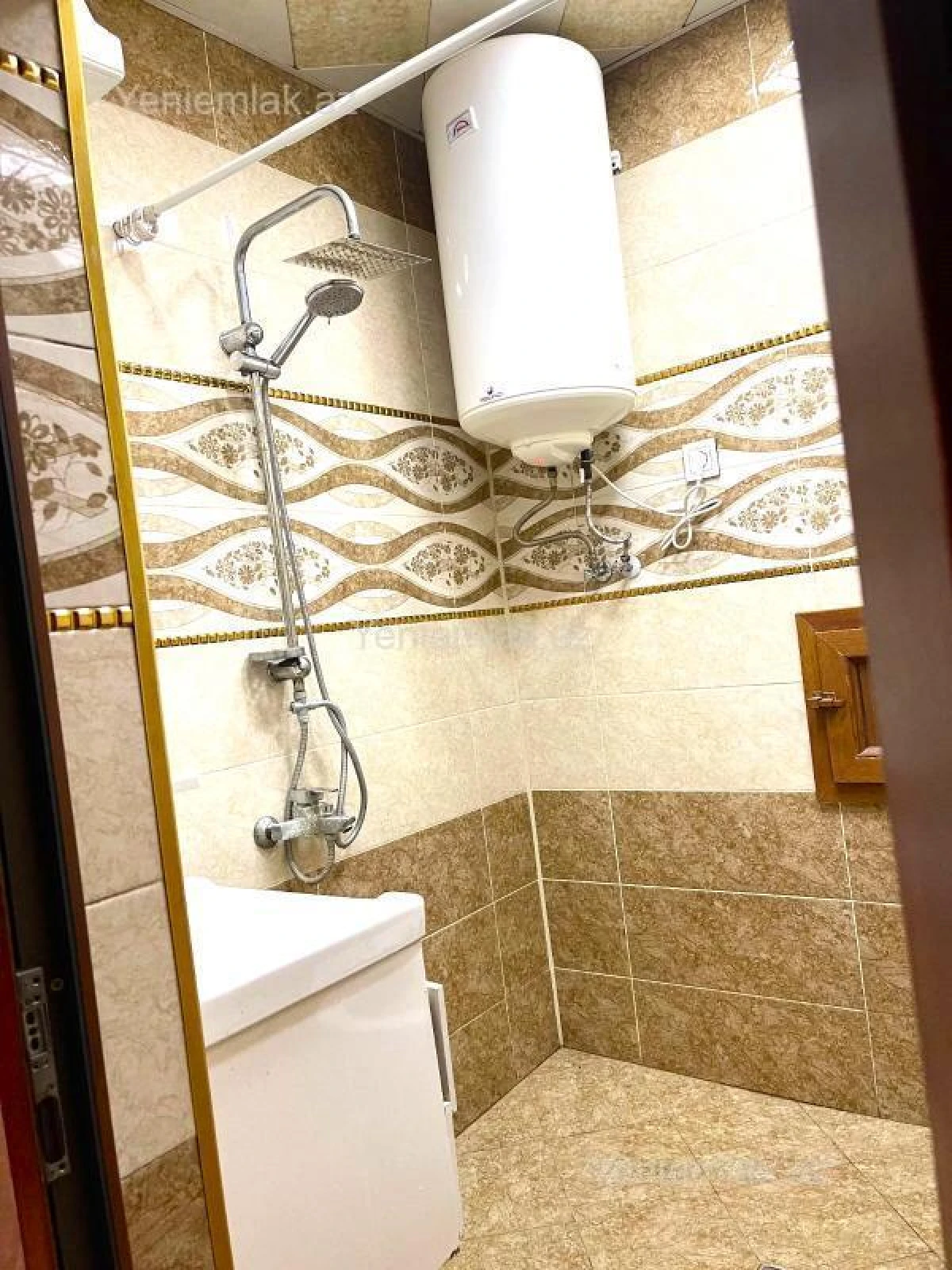 Satılır 2 otaqlı yeni tikili 65 m²