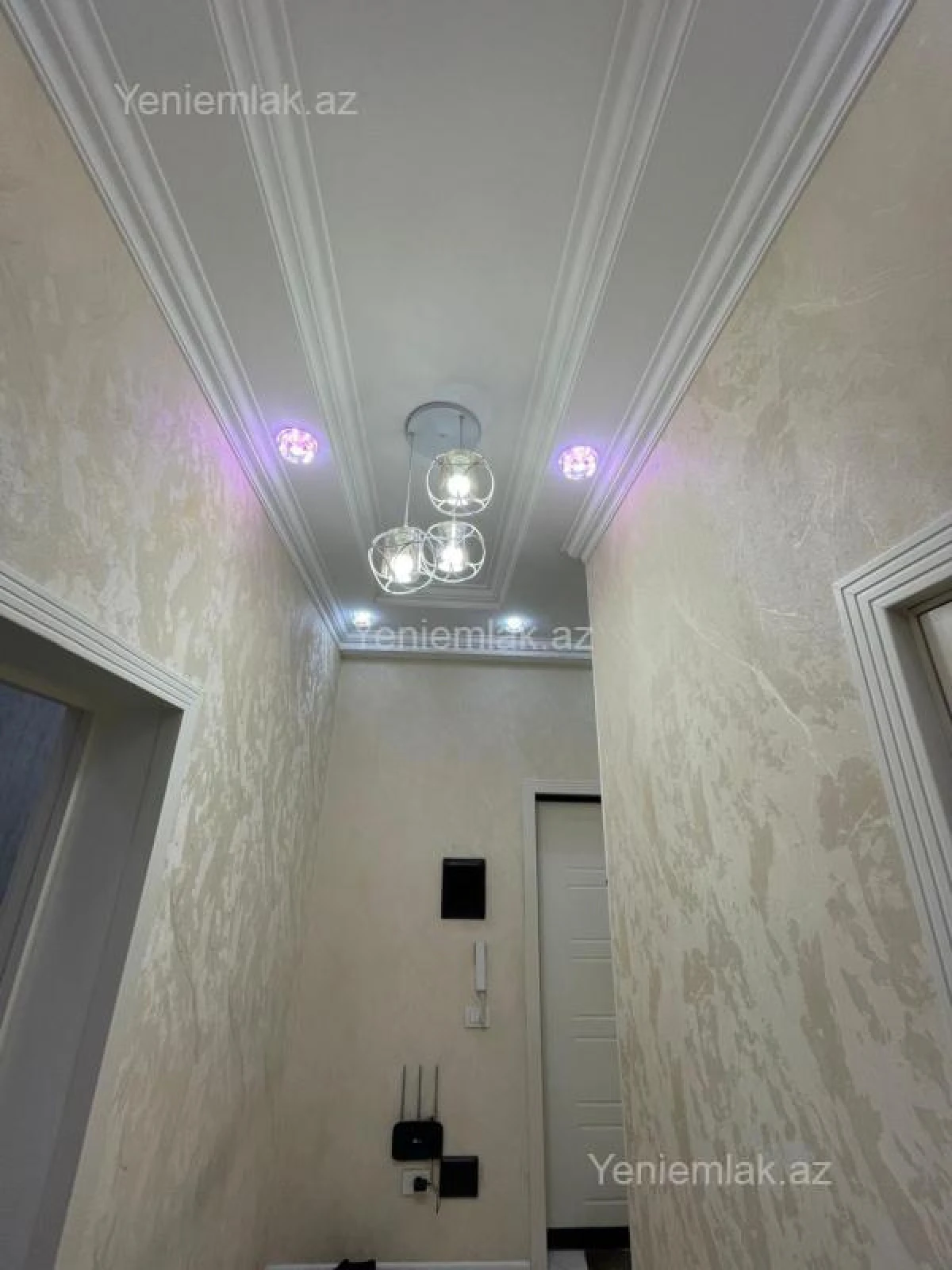 Satılır 3 otaqlı yeni tikili 75 m²