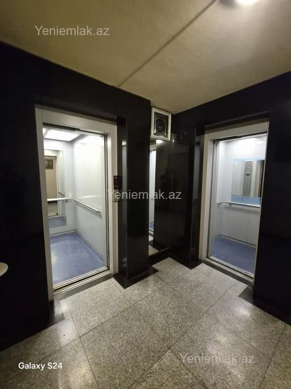 Satılır 3 otaqlı yeni tikili 75 m²