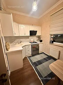 Satılır 3 otaqlı yeni tikili 93 m²