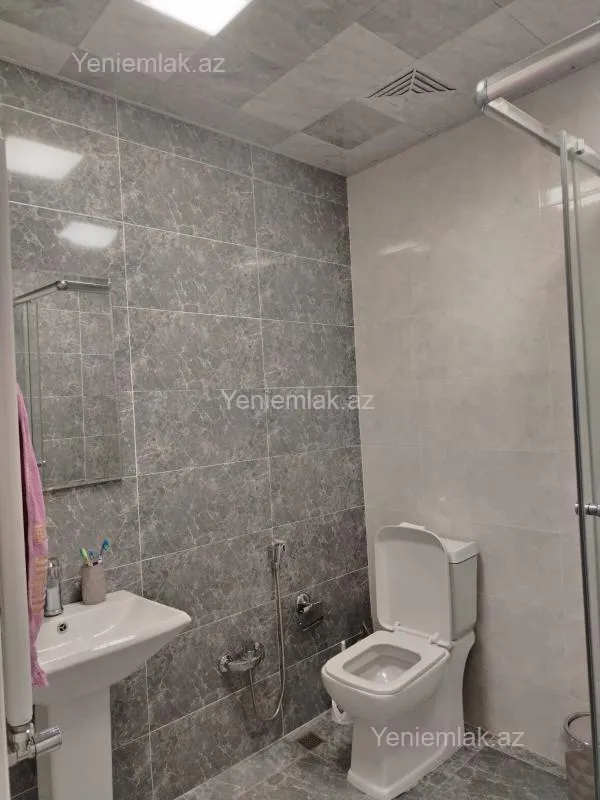 Satılır 3 otaqlı yeni tikili 93 m²