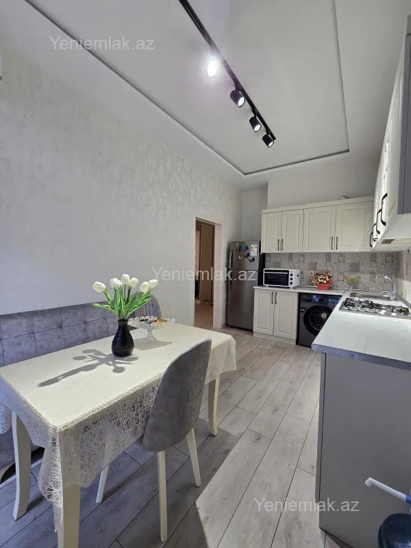 Satılır 2 otaqlı yeni tikili 58 m²