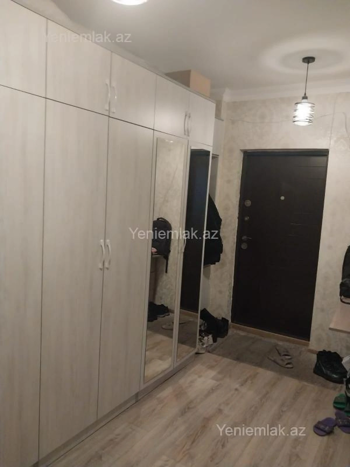 Satılır 1 otaqlı yeni tikili 60 m²