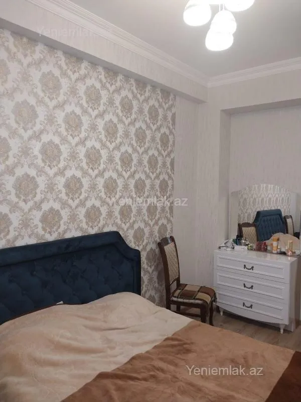 Satılır 1 otaqlı yeni tikili 60 m²