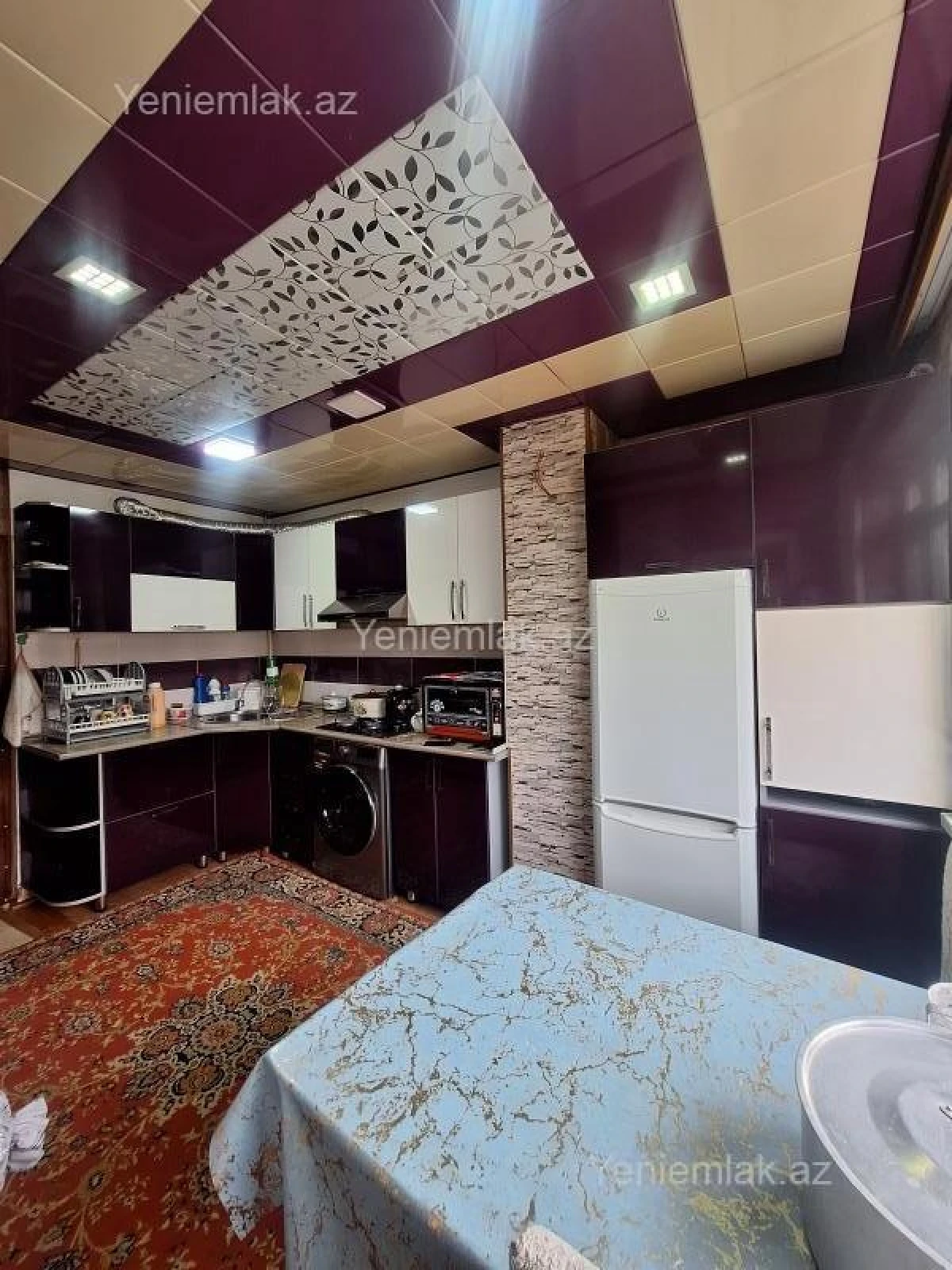 Satılır 3 otaqlı köhnə tikili 75 m²