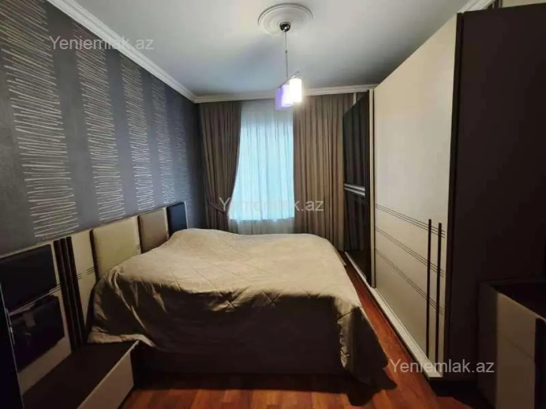 Satılır 3 otaqlı köhnə tikili 75 m²