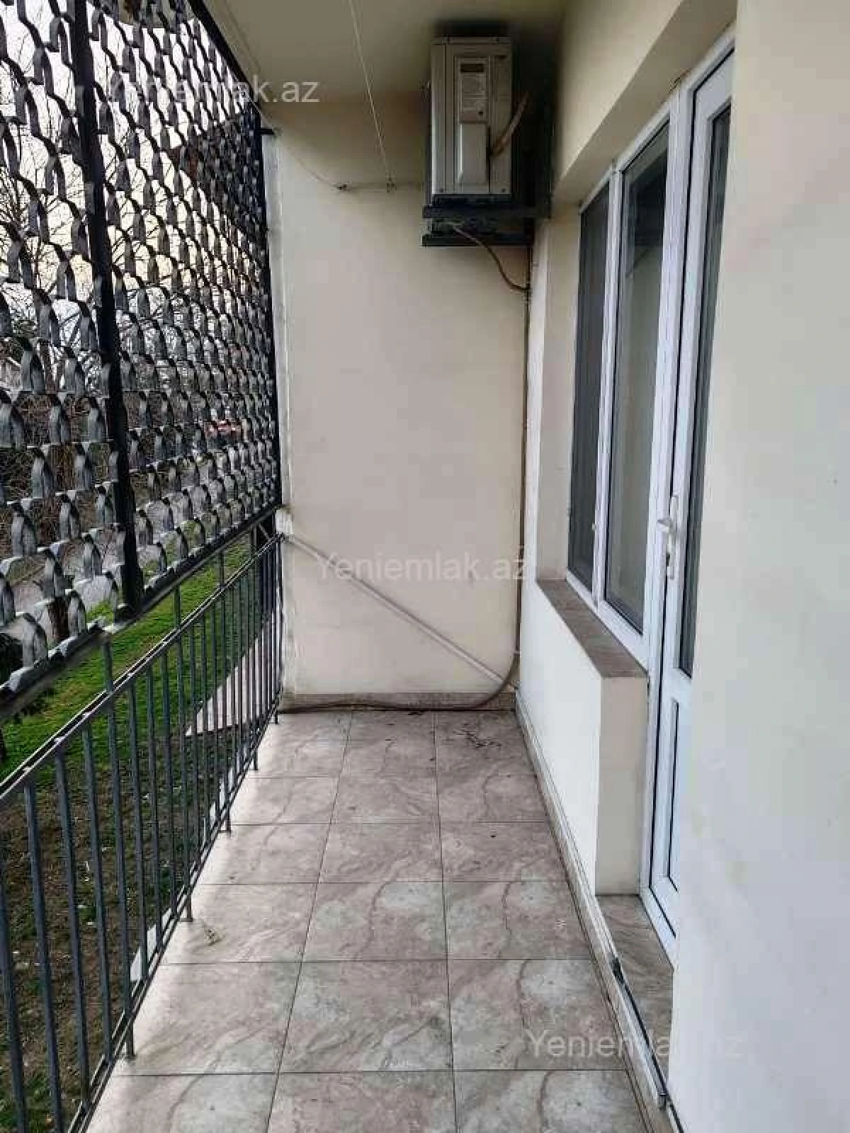 Satılır 3 otaqlı köhnə tikili 75 m²