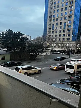 Satılır 3 otaqlı yeni tikili 95 m²