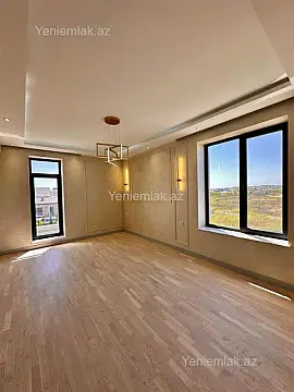 Satılır 7 otaqlı həyət evi 500 m²