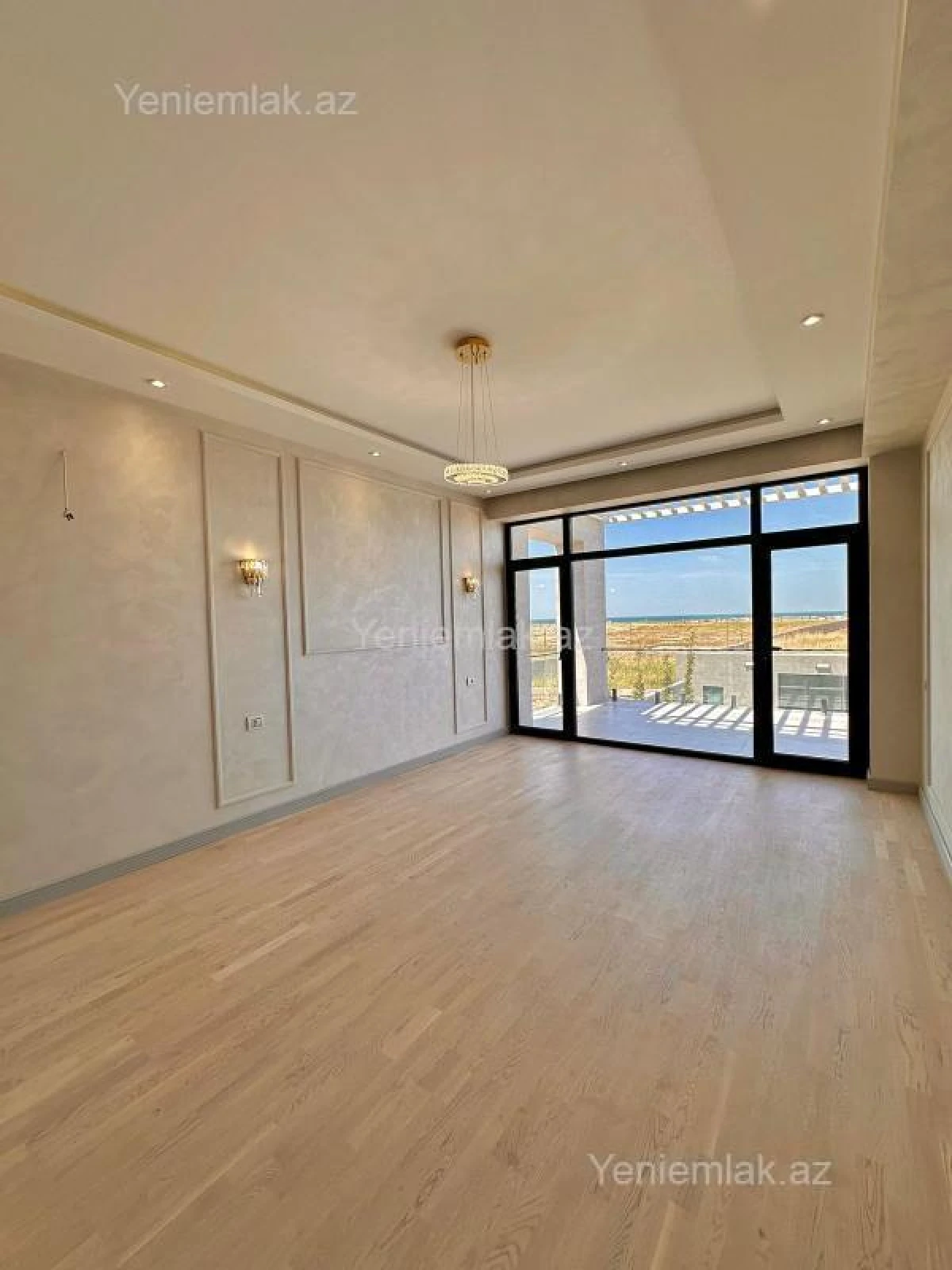 Satılır 7 otaqlı həyət evi 500 m²