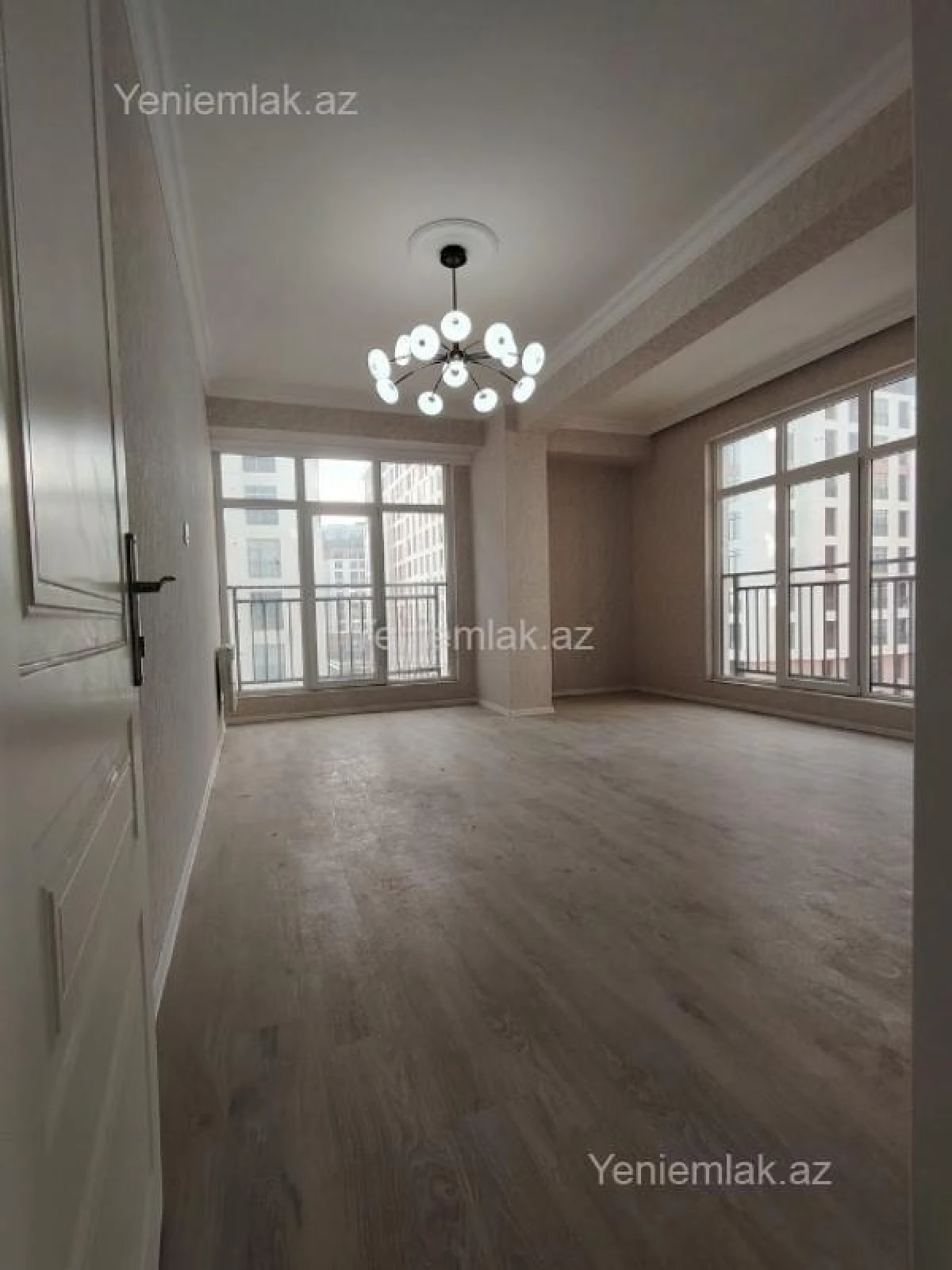 Satılır 3 otaqlı yeni tikili 99 m²