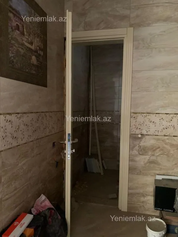 Satılır 7 otaqlı həyət evi 508 m²
