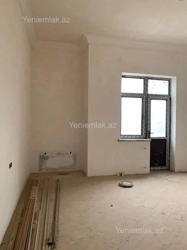 Satılır 7 otaqlı həyət evi 508 m²