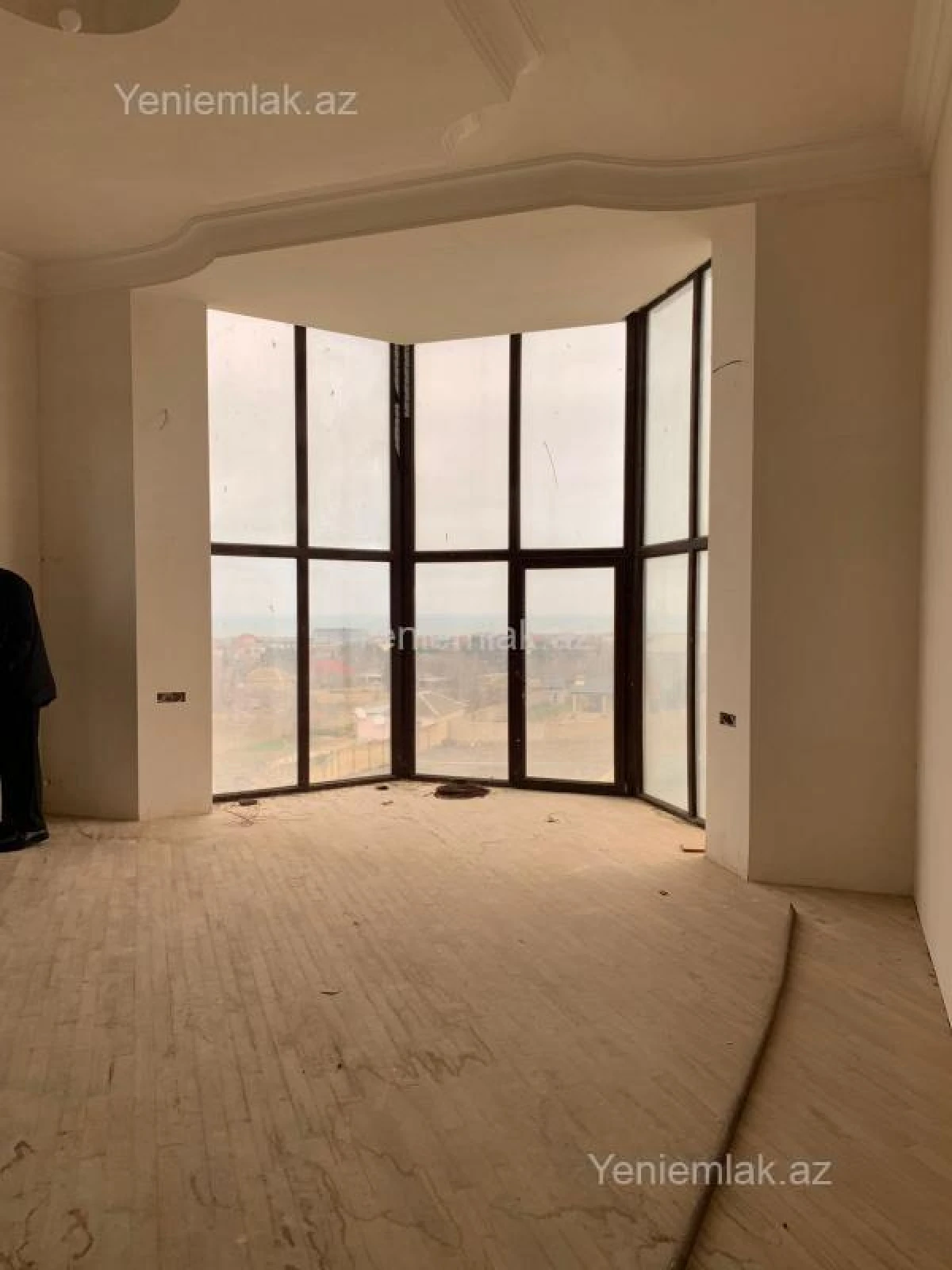 Satılır 7 otaqlı həyət evi 508 m²