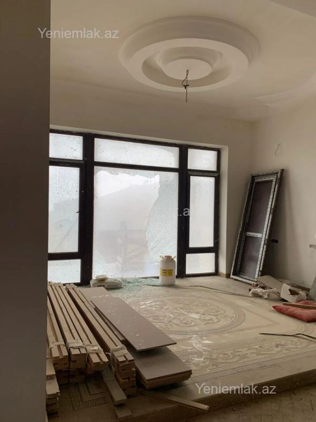 Satılır 7 otaqlı həyət evi 508 m²