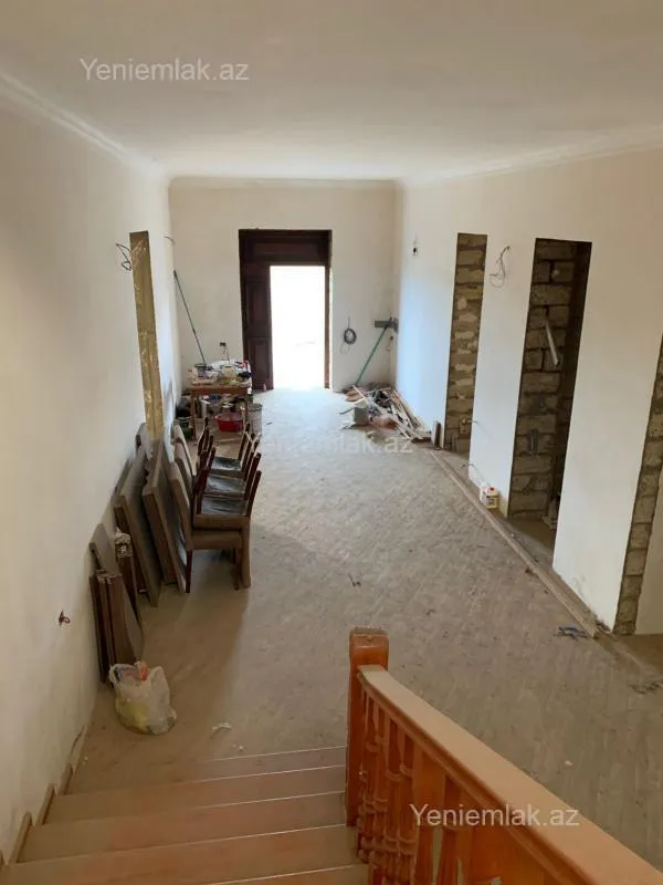 Satılır 7 otaqlı həyət evi 508 m²