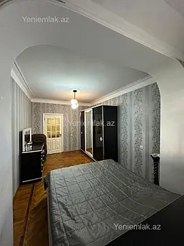 Satılır 3 otaqlı köhnə tikili 65 m²