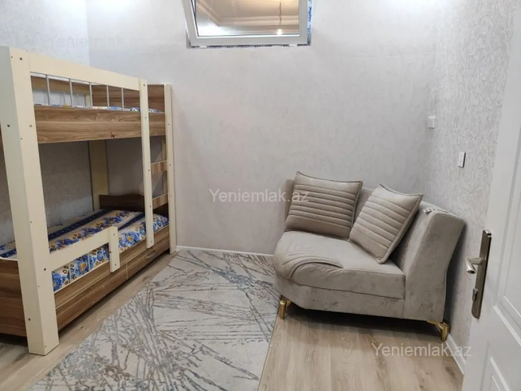 Satılır 3 otaqlı yeni tikili 81 m²