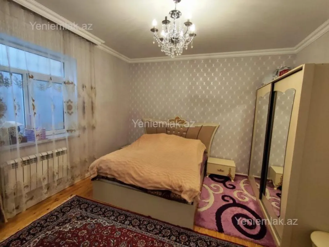 Satılır 4 otaqlı həyət evi 120 m²