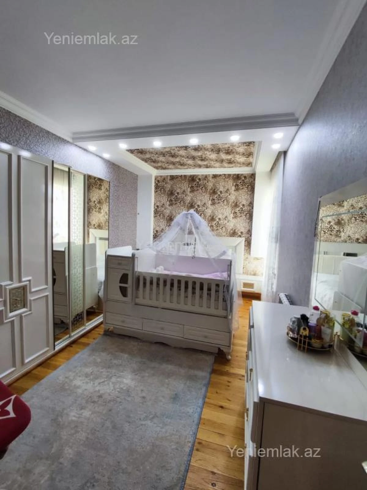 Satılır 4 otaqlı həyət evi 120 m²
