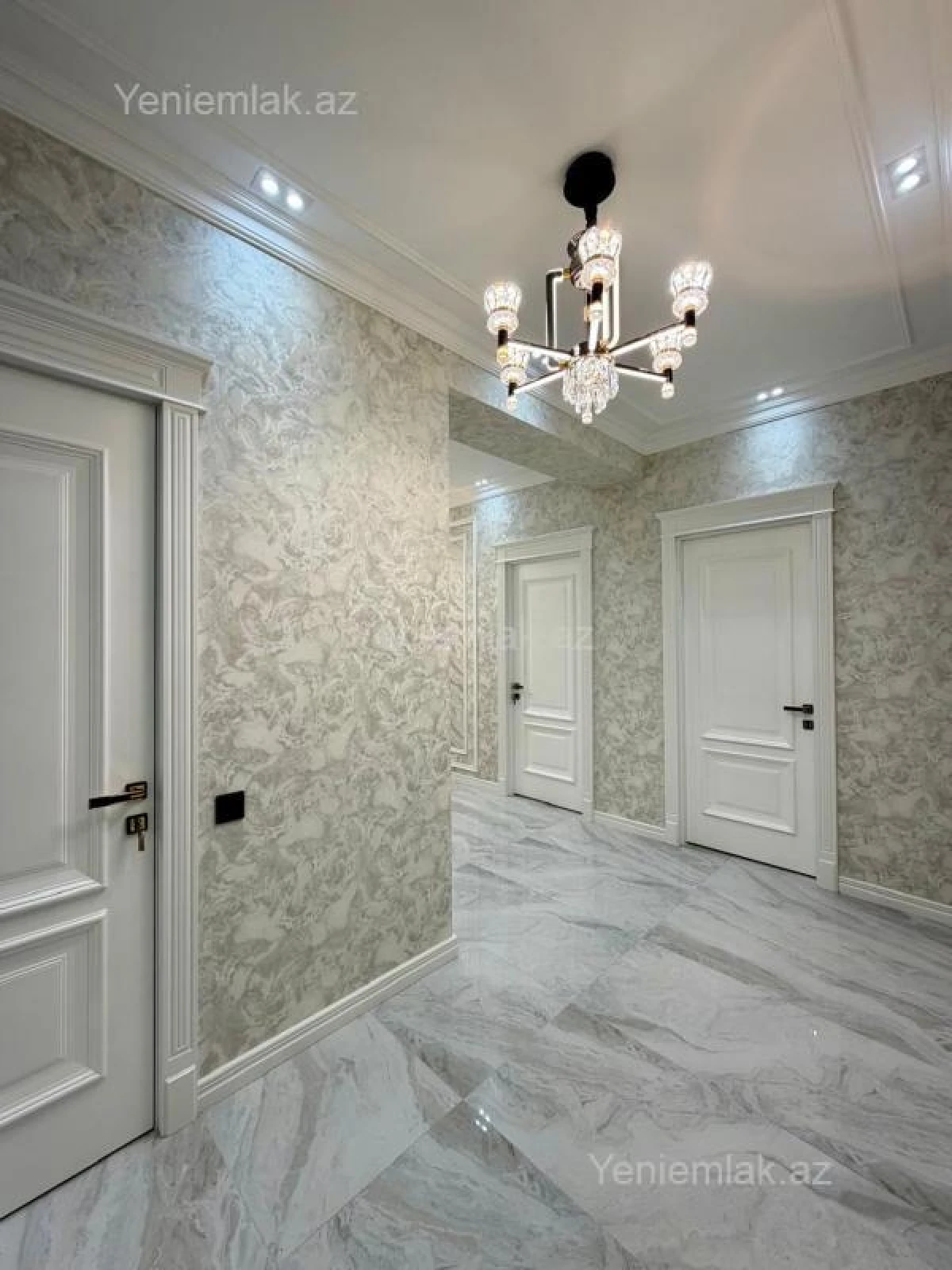 Satılır 3 otaqlı yeni tikili 140 m²