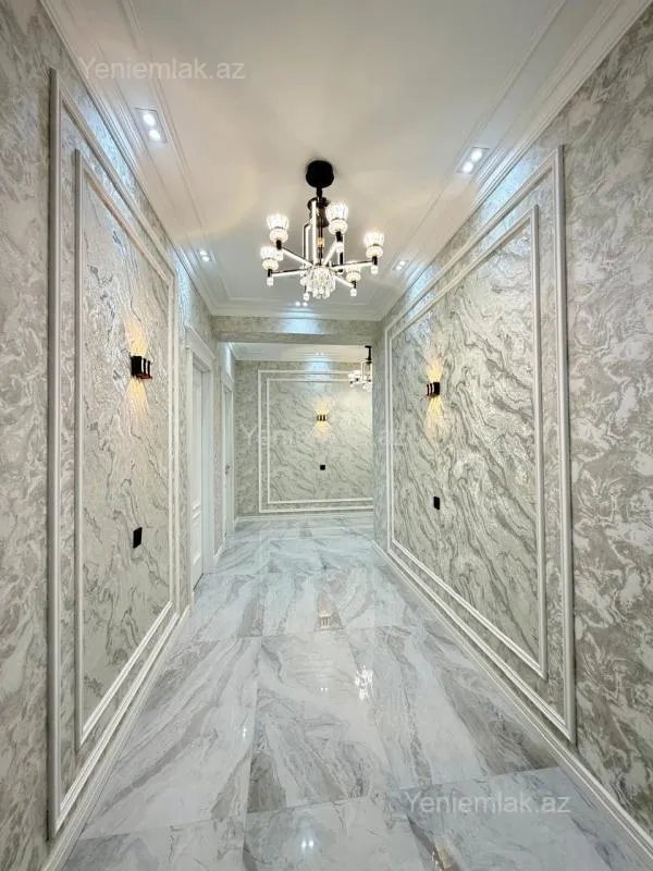 Satılır 3 otaqlı yeni tikili 140 m²