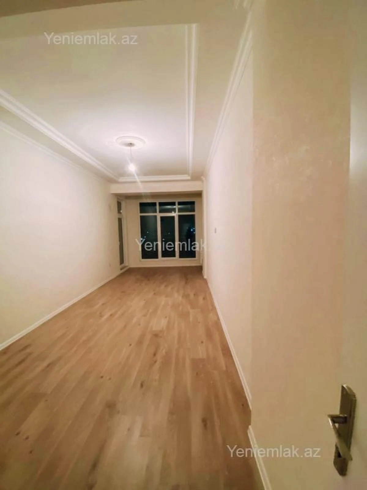 Satılır 3 otaqlı yeni tikili 99 m²