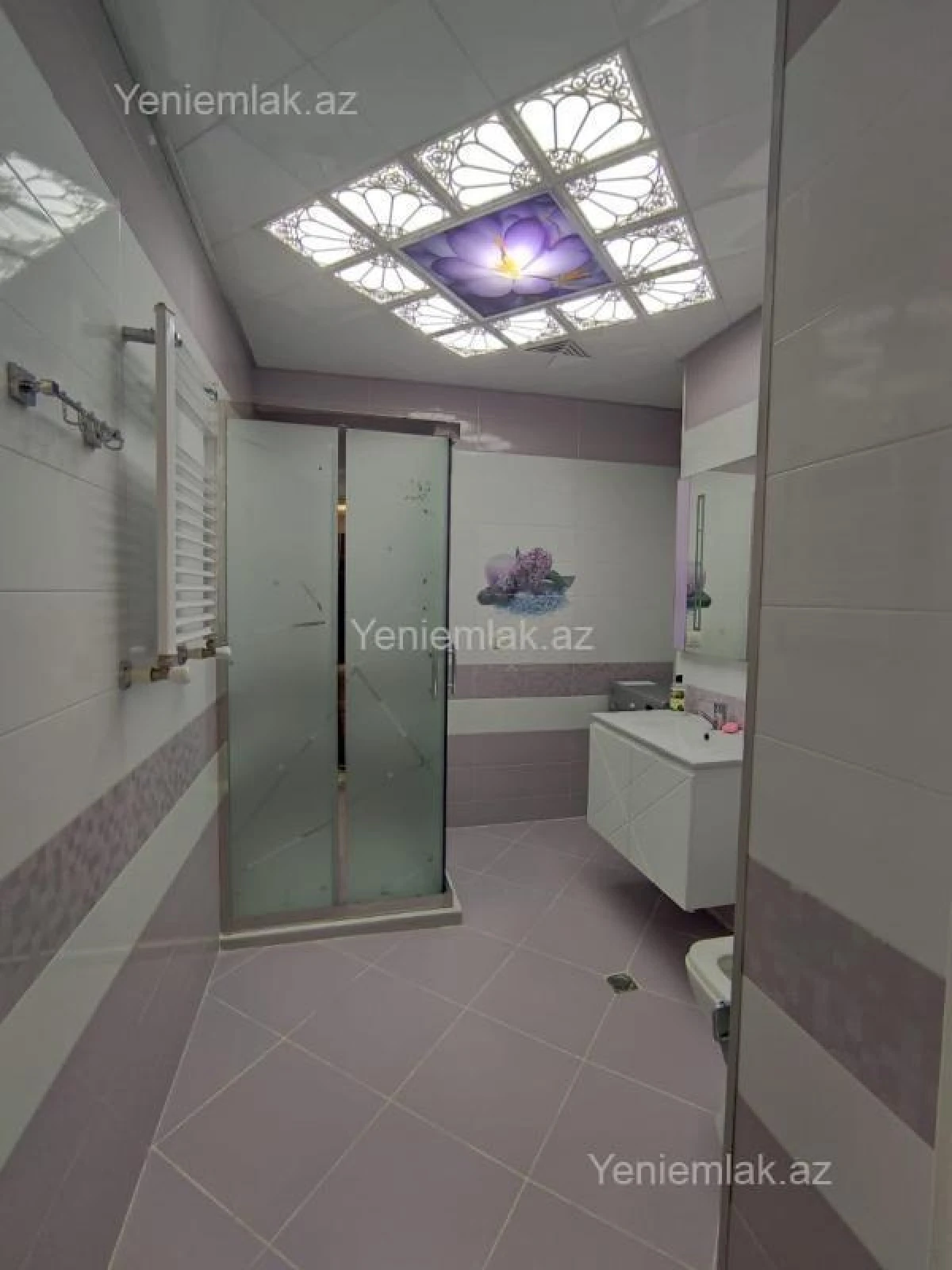 Satılır 3 otaqlı yeni tikili 95 m²