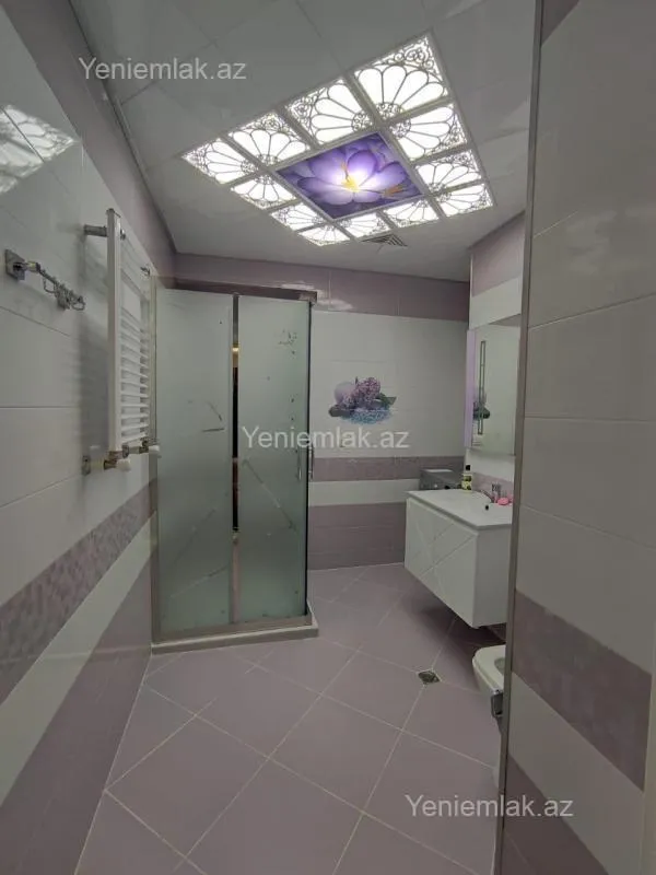 Satılır 3 otaqlı yeni tikili 95 m²