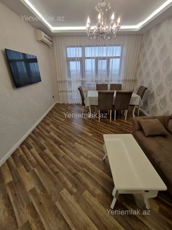 Satılır 3 otaqlı yeni tikili 95 m²