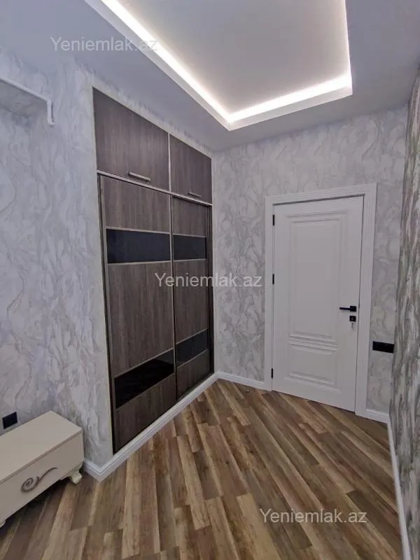 Satılır 3 otaqlı yeni tikili 95 m²