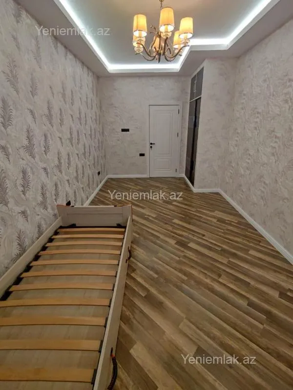 Satılır 3 otaqlı yeni tikili 95 m²