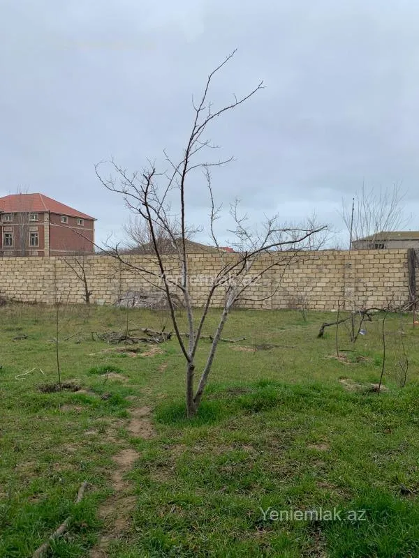 Satılır 5 otaqlı həyət evi 220 m²