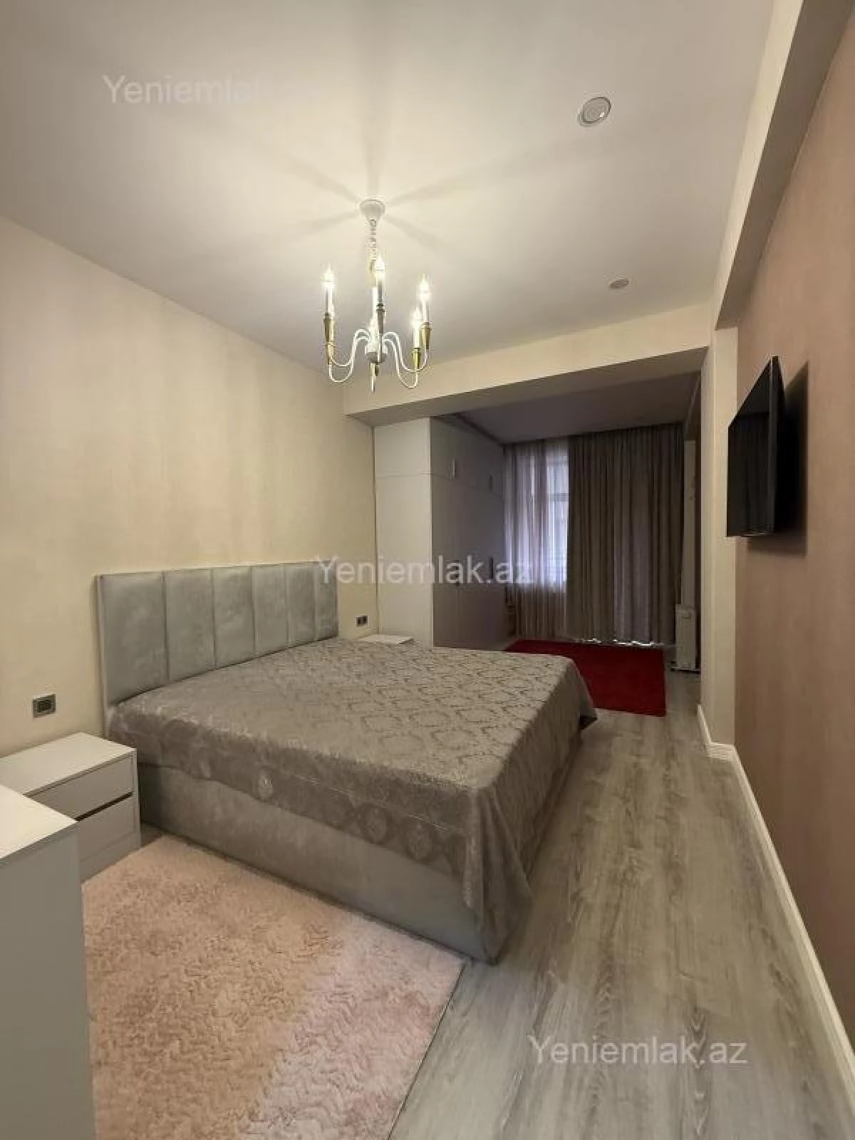 Satılır 2 otaqlı yeni tikili 72 m²