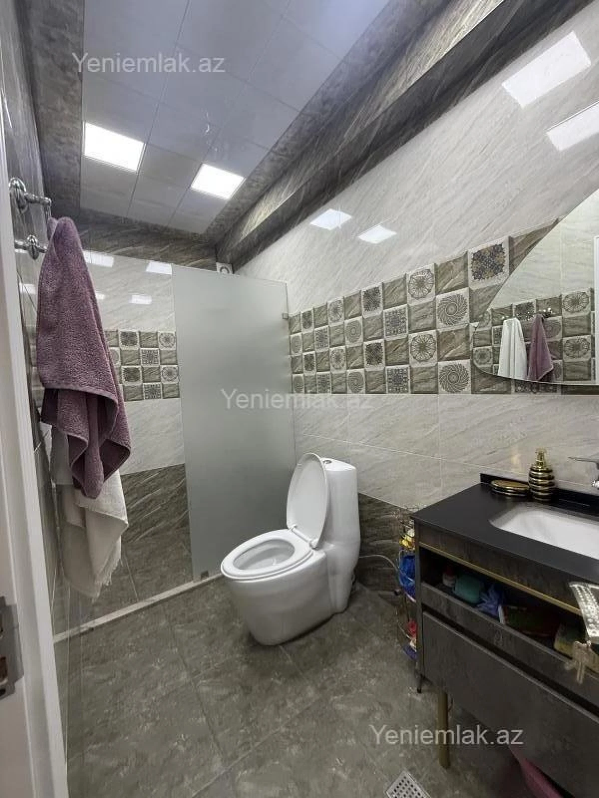 Satılır 2 otaqlı yeni tikili 72 m²