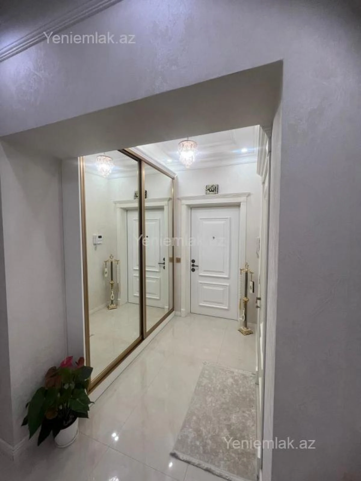 Satılır 3 otaqlı yeni tikili 90 m²