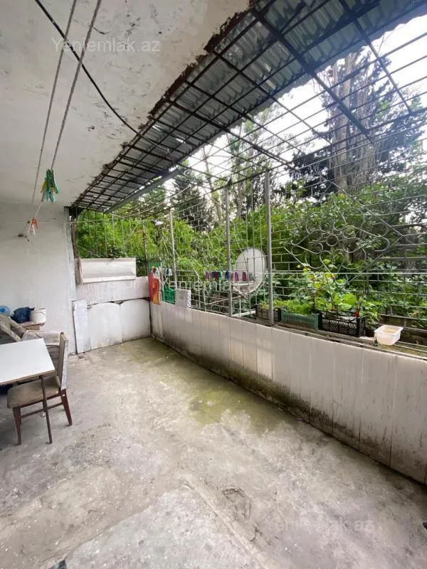 Satılır 3 otaqlı köhnə tikili 70 m²