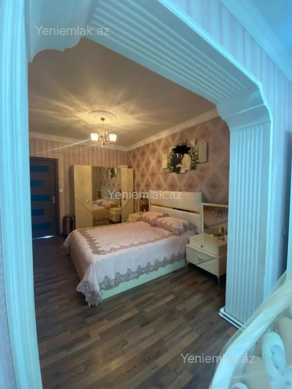 Satılır 3 otaqlı köhnə tikili 70 m²